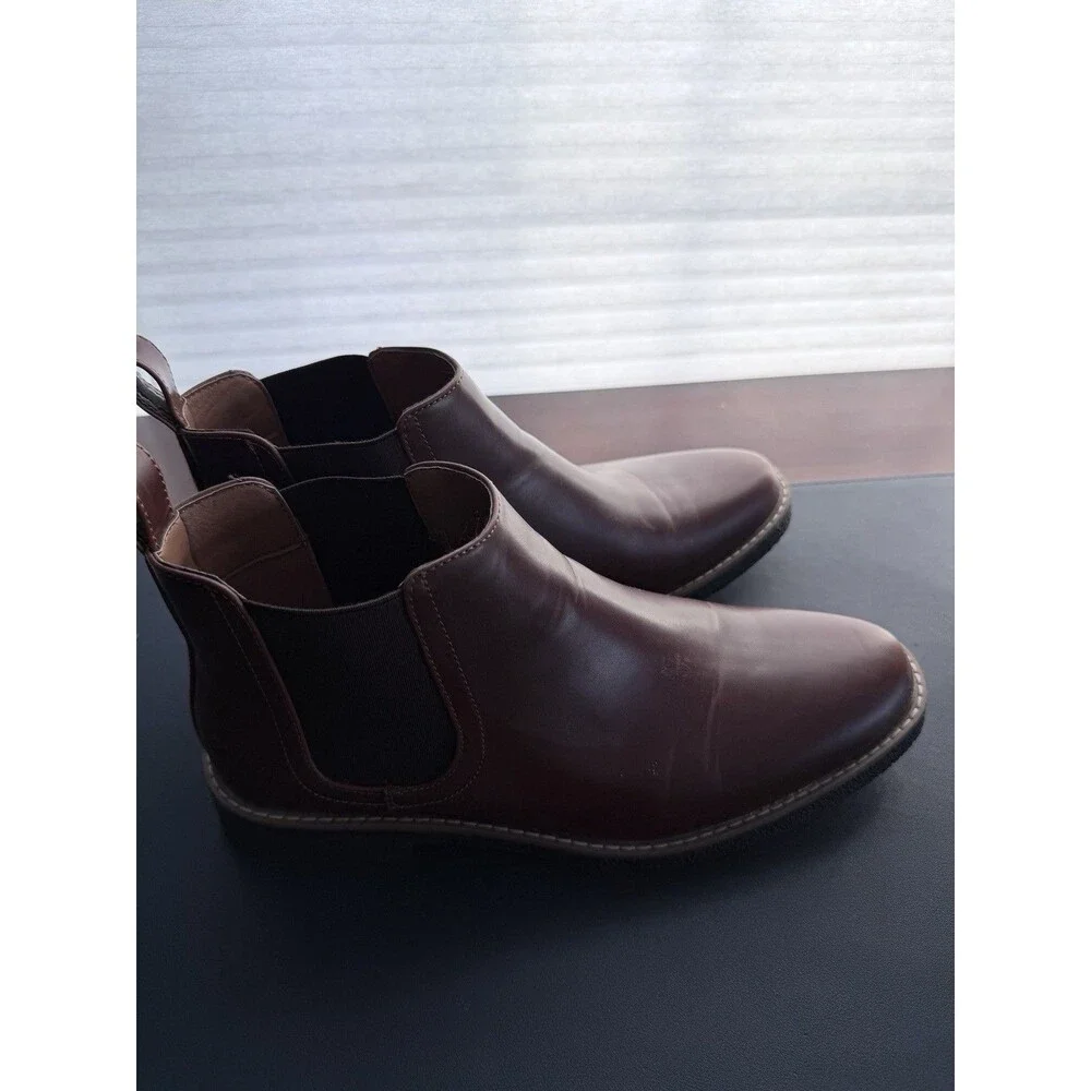 Deer Stags Brown Leather Chelsea Boots Men US 10.5 Pull On Memory Foam